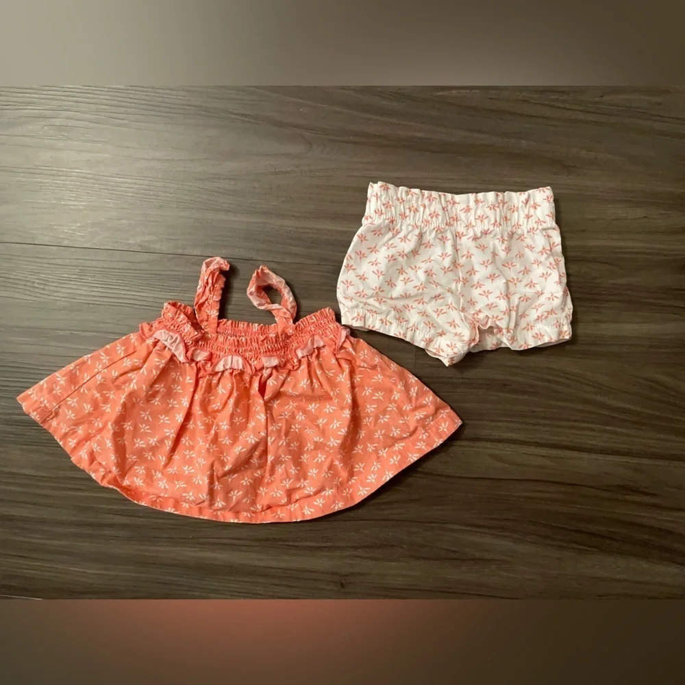 Carter's Coral and White Floral Ruffle Top with matching Shorts Set size 3M